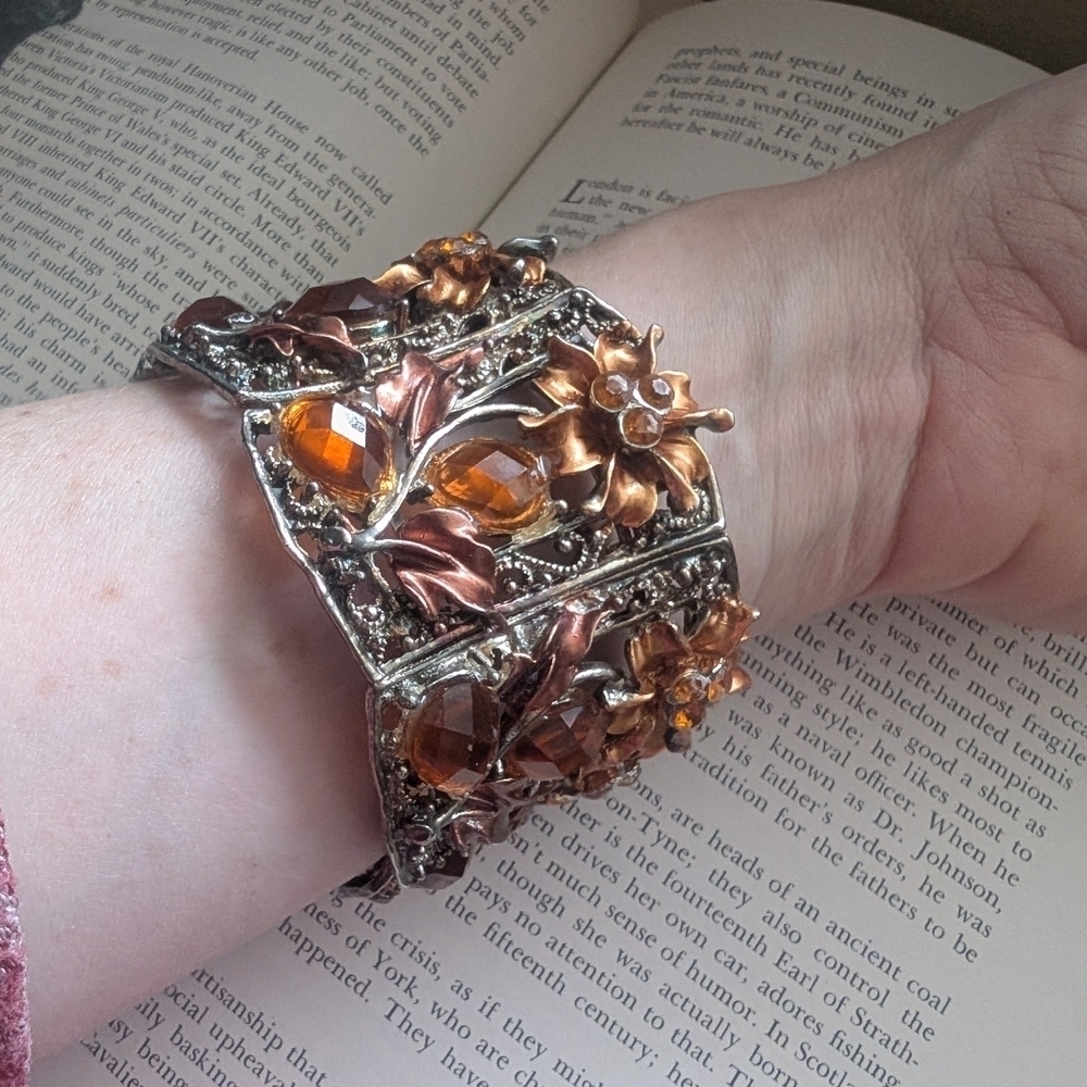 Floral Amber and Bronze Bracelet